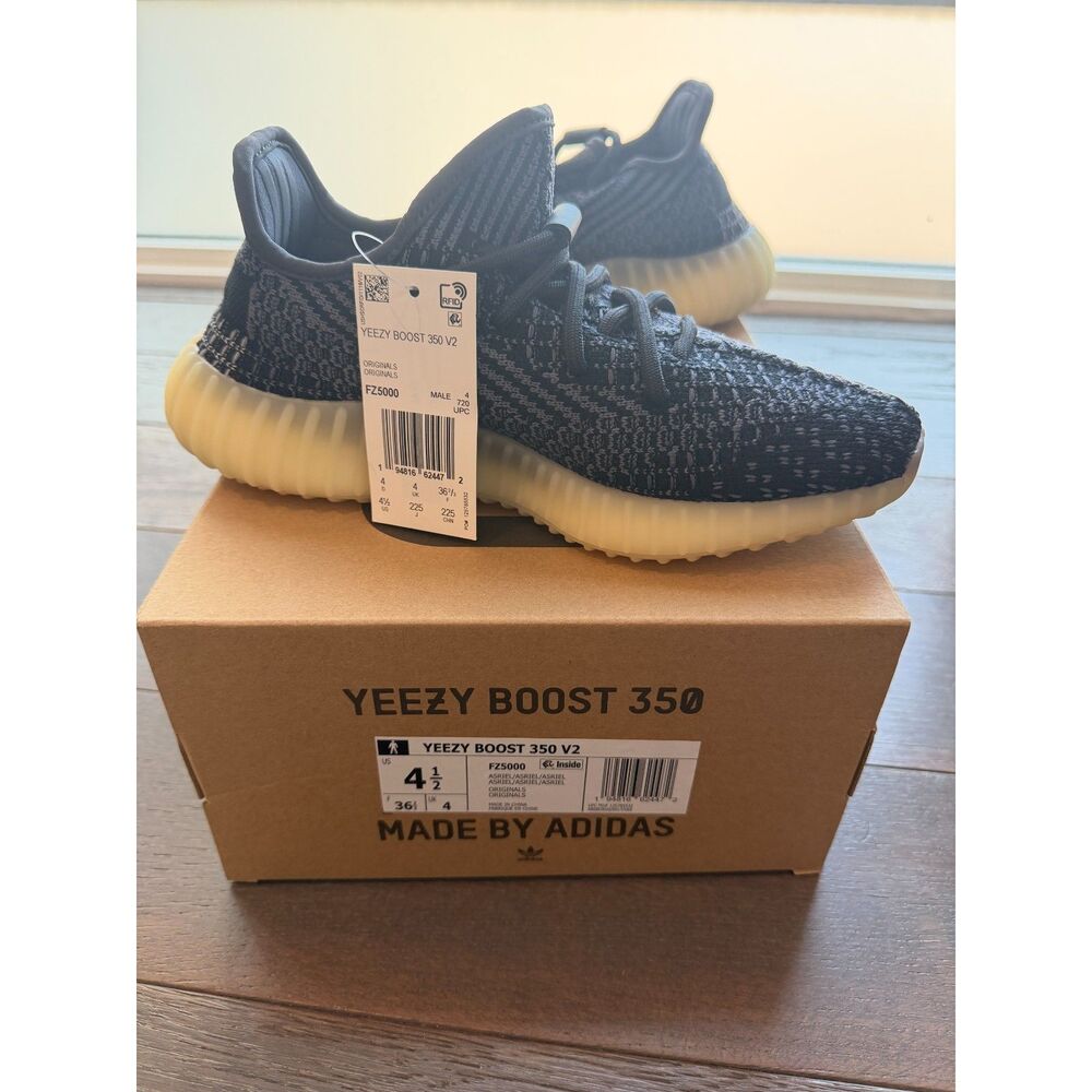 Yeezy Boost 350 V2 FZ5000 Mens - Size 4 1/2
